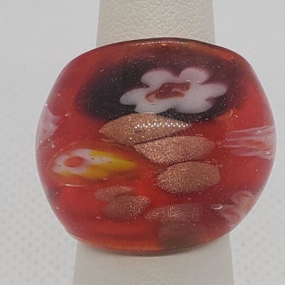 Red Floral Glass Ring - Picture 1 of 6